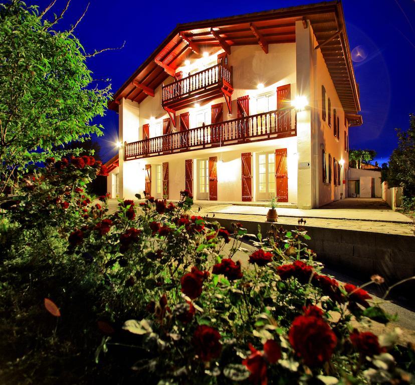 Hotel Agian Itxassou Exterior foto